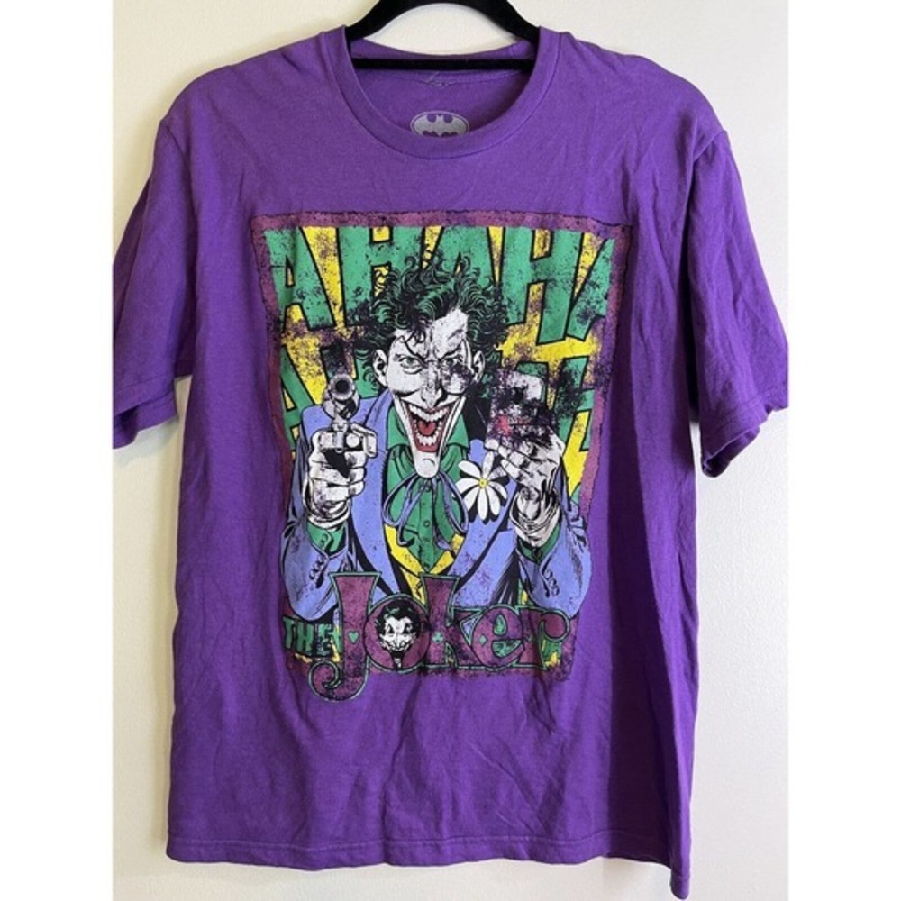 Batman The Joker Ha Ha Ha‎ Print T Shirt Mens - Size Small Purple Graphic